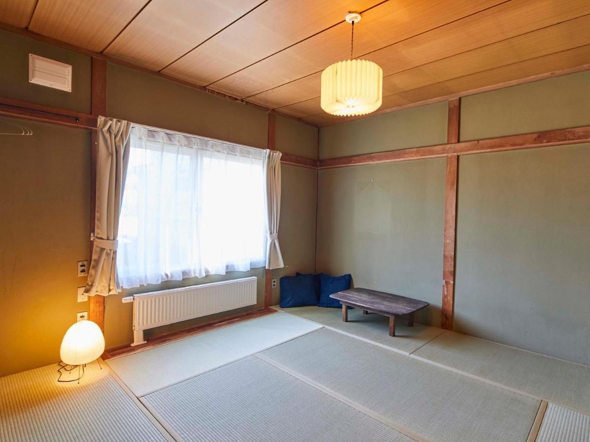 Haku Hostel Shiraoi Exterior photo