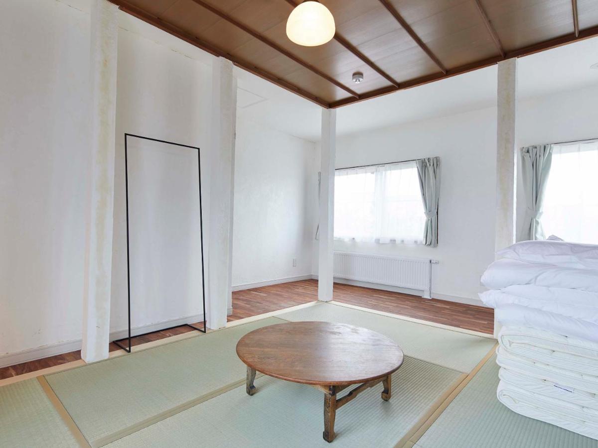 Haku Hostel Shiraoi Exterior photo
